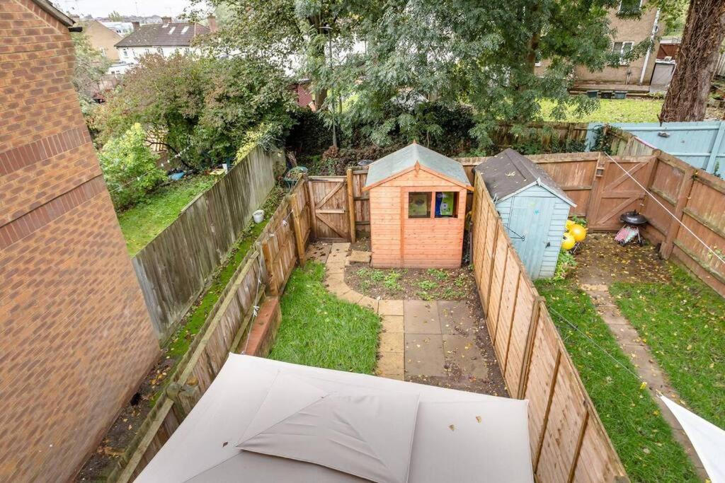 Quiet & Secluded St Albans House Villa Exterior foto
