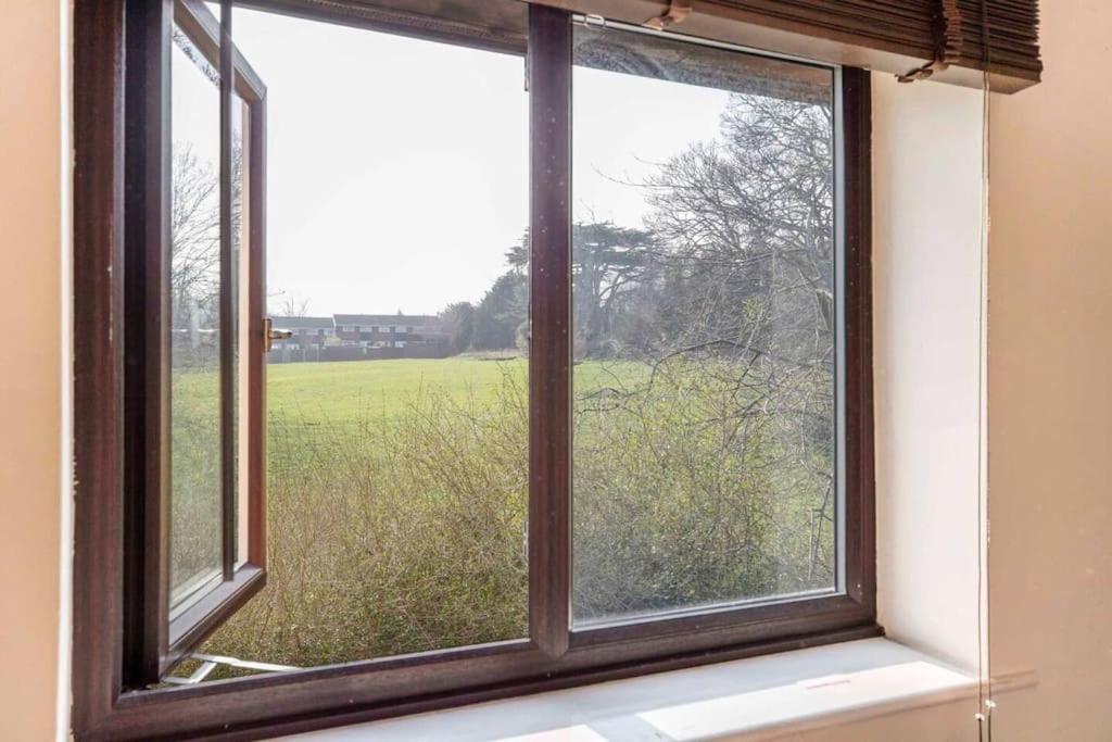 Quiet & Secluded St Albans House Villa Exterior foto